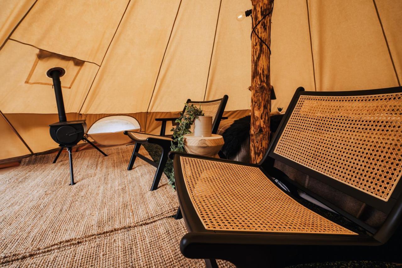 Отель Golden Circle Tents - Glamping Experience Селфосс Экстерьер фото