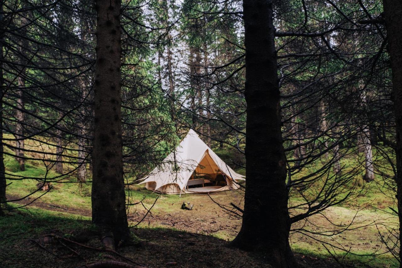 Отель Golden Circle Tents - Glamping Experience Селфосс Экстерьер фото
