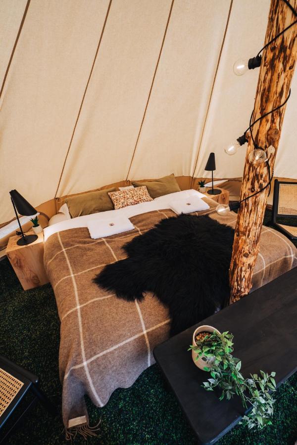 Отель Golden Circle Tents - Glamping Experience Селфосс Экстерьер фото